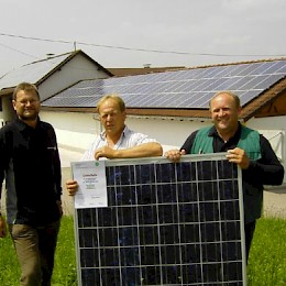 Über 100 Anlagen für Stromgewinnung durch Photovoltaik hat die MR Erding GmbH schon montiert.